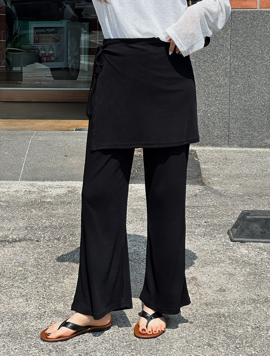 スヘントラップスカート ブーツカットパンツ SET