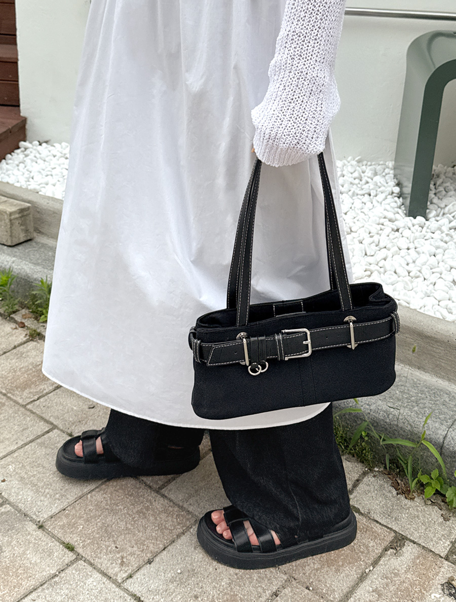 スケンプバックルカンバスショルダーバッグ