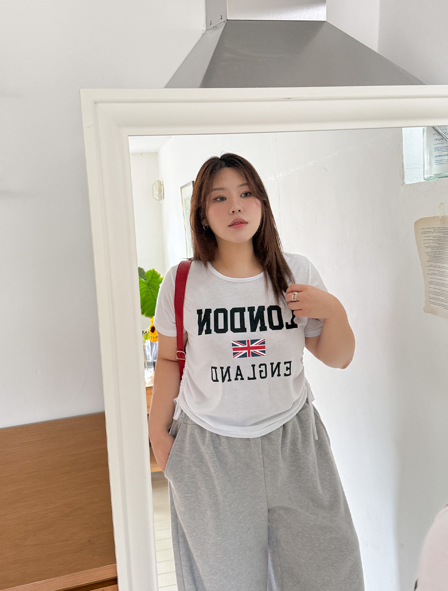 ニミューエンプリンティングシャーリングリボンティーシャツ