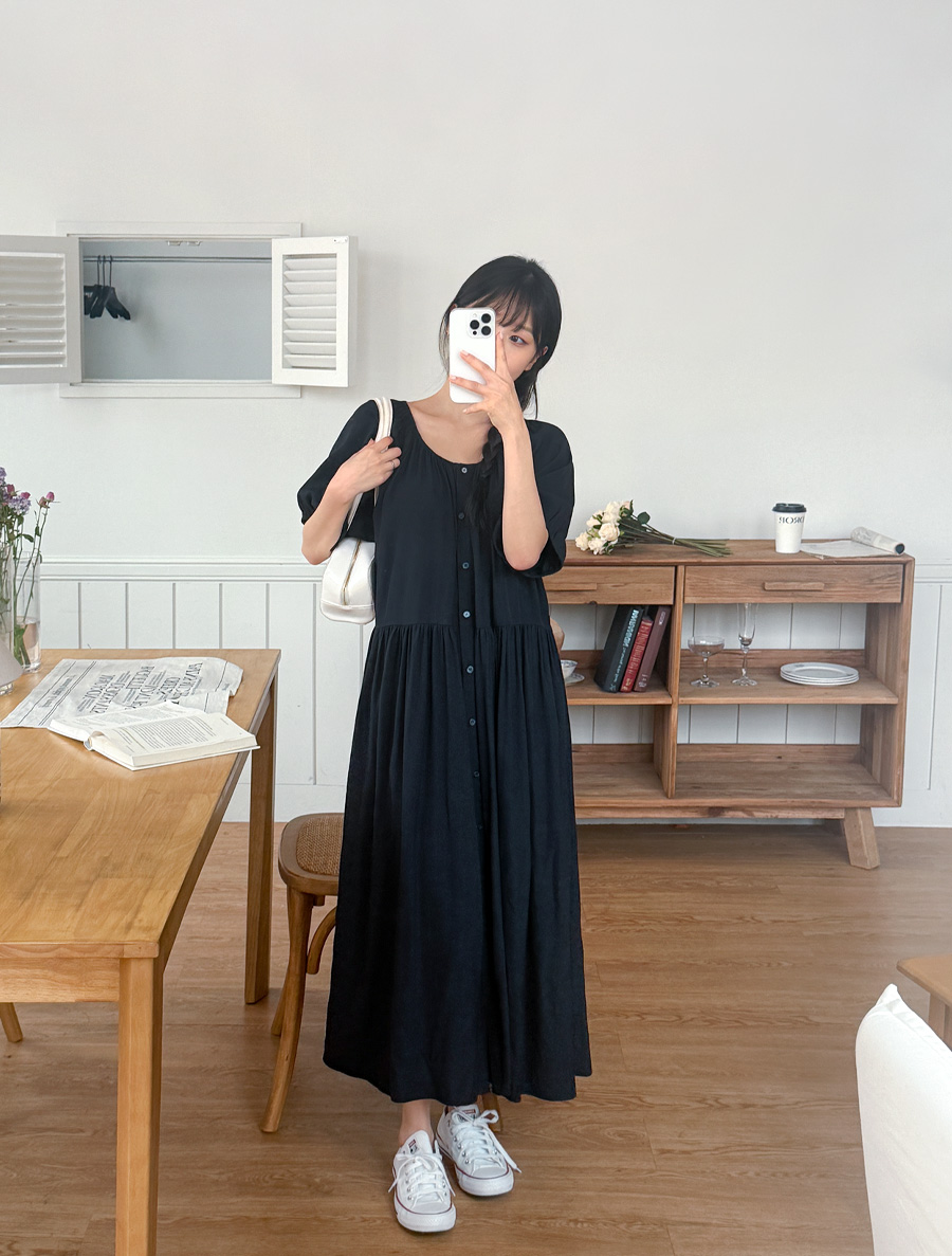 レチュアオフショルダーシャーリングロングワンピース
