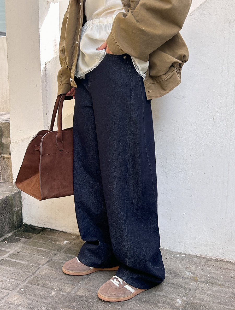 [日常パンツ]レアキノンフェード切開ワイドデニム