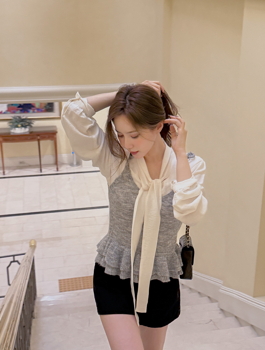 ミゼンフウールフリルニットビスティエ