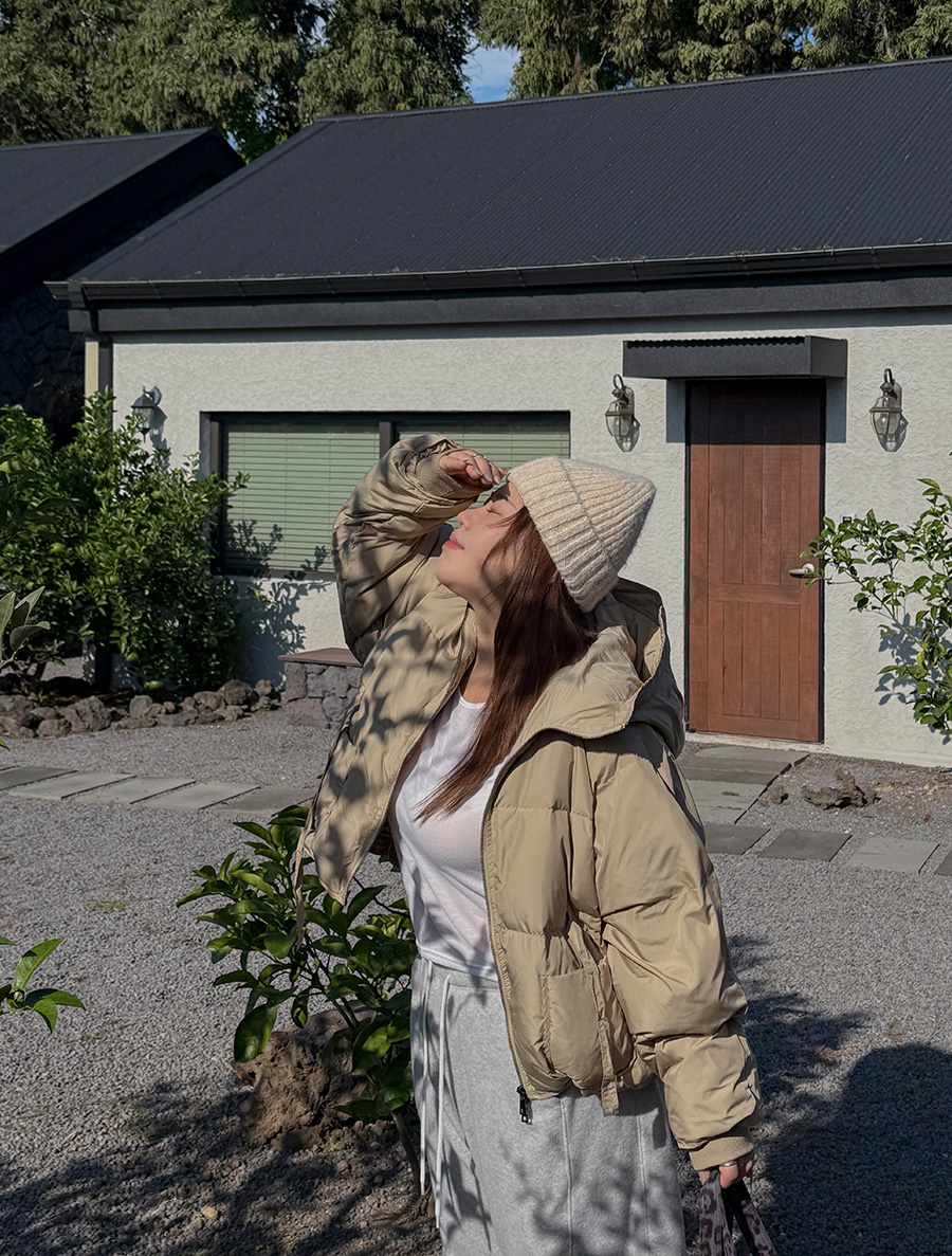 テンルアダックダウンストリングフードバディング