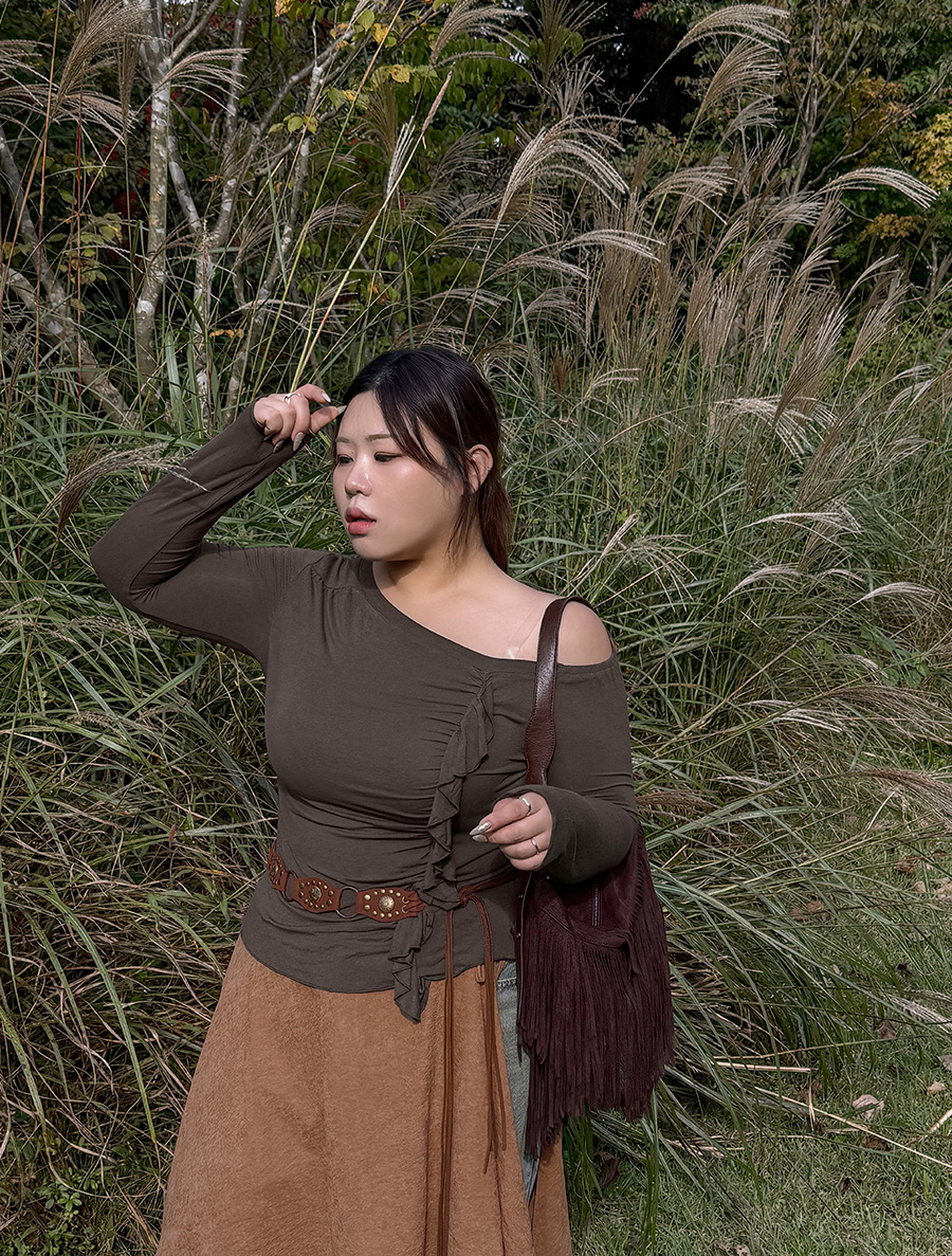 プラマシャーリング フリル オフショルダーティーシャツ