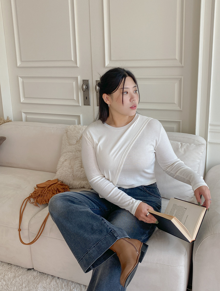 [EVELLET]テオン アンバランス 翼 ティブラウス