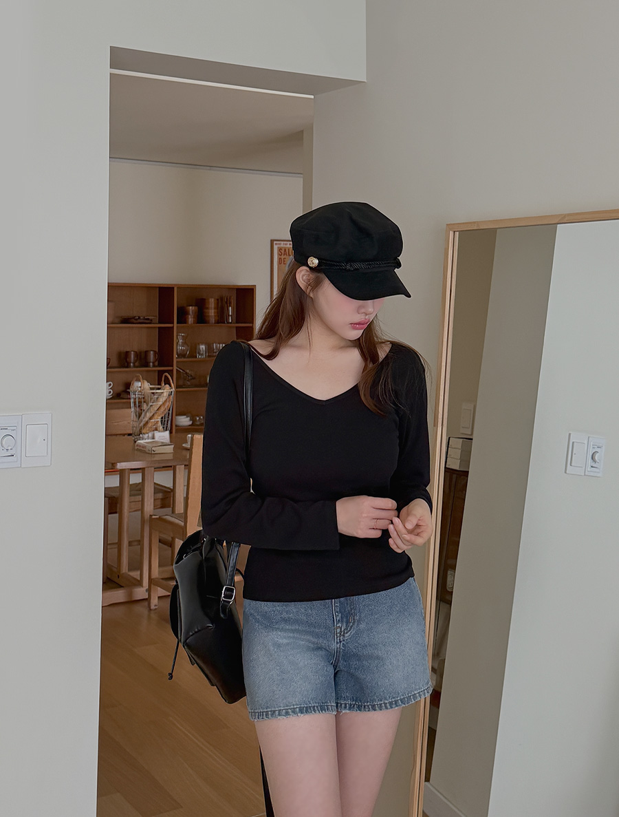 ニューエルVネックゴルジティーシャツ