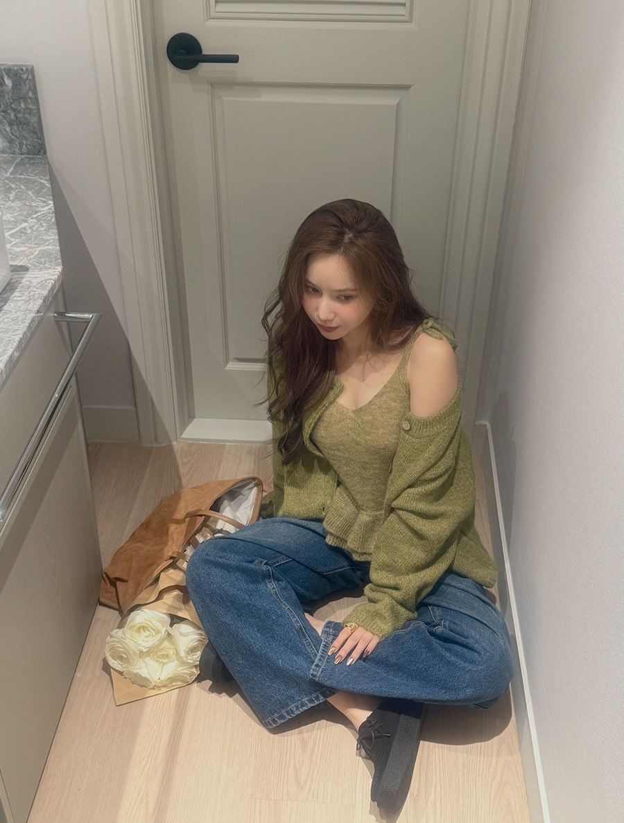 ミゼンフウールフリルニットビスティエ