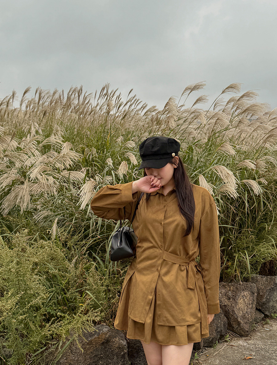 オンニューヘスエードラップトゥイムシャツ