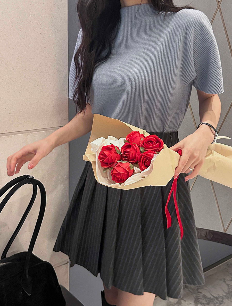 新しい病気のゴルジ起毛モックネックティーシャツ