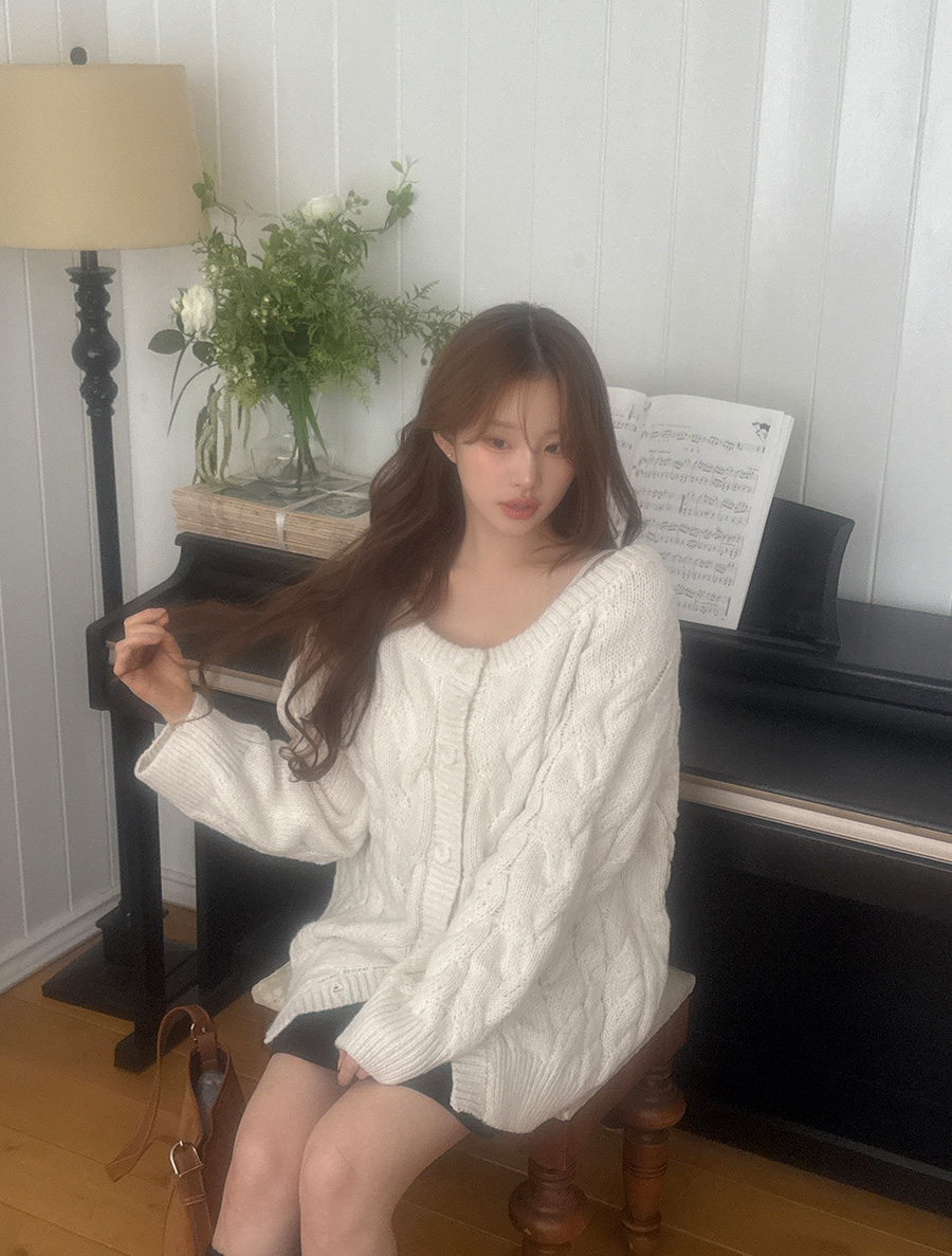 フューディミュウールクルーラーツウェーニットカーディガン