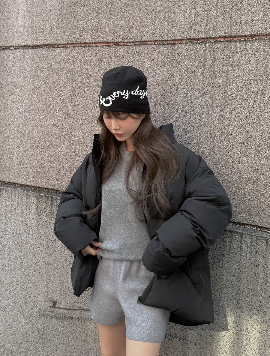 アータンプレタリングニットビーニー