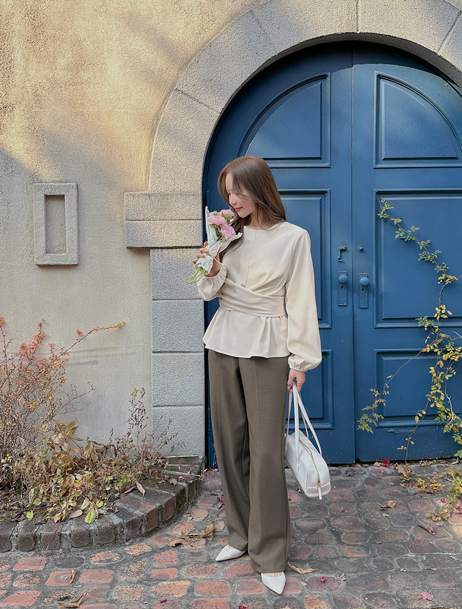 ドレープドレープシャーリングブラウス