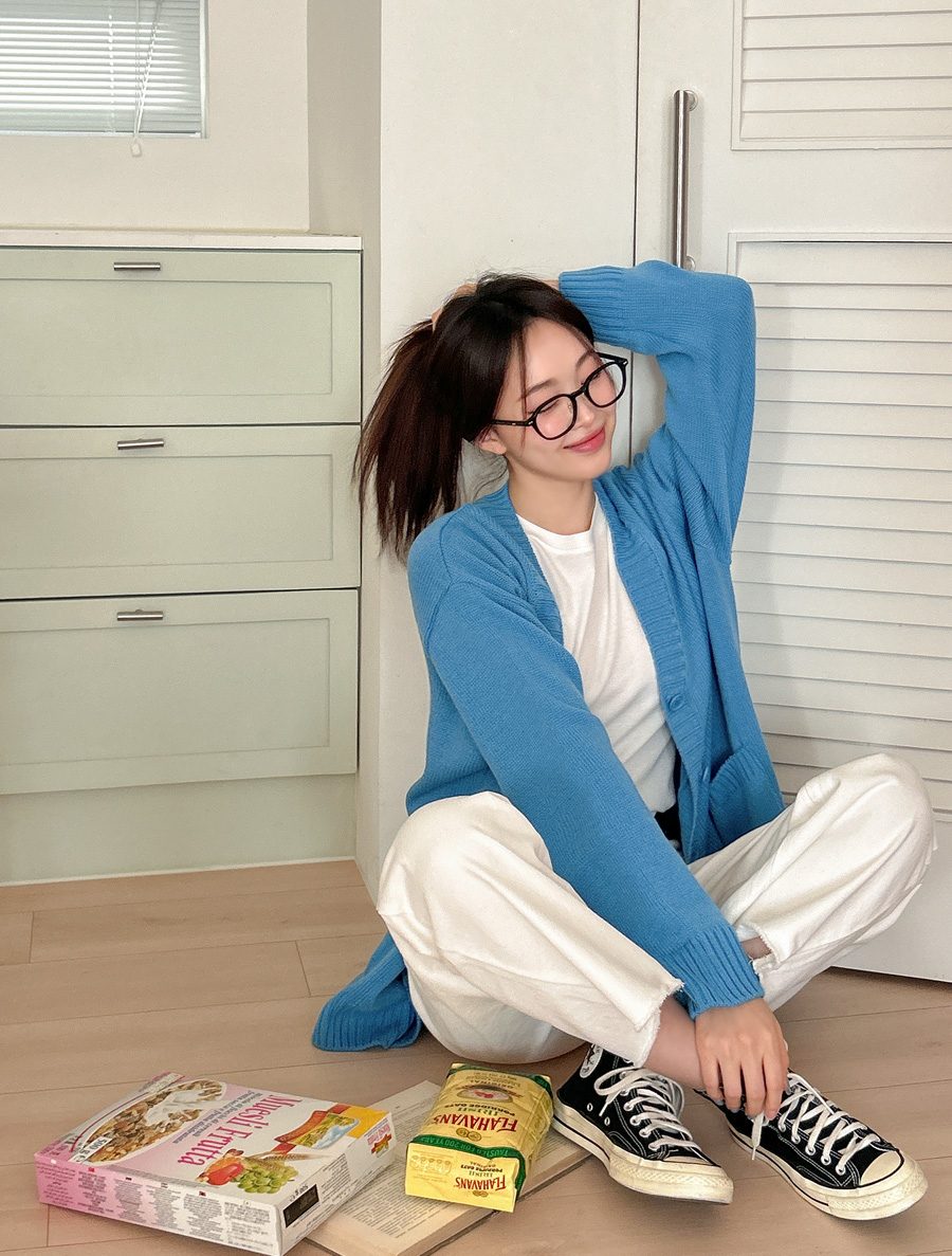 [EVELLET]プネインブイネックニットカーディガン