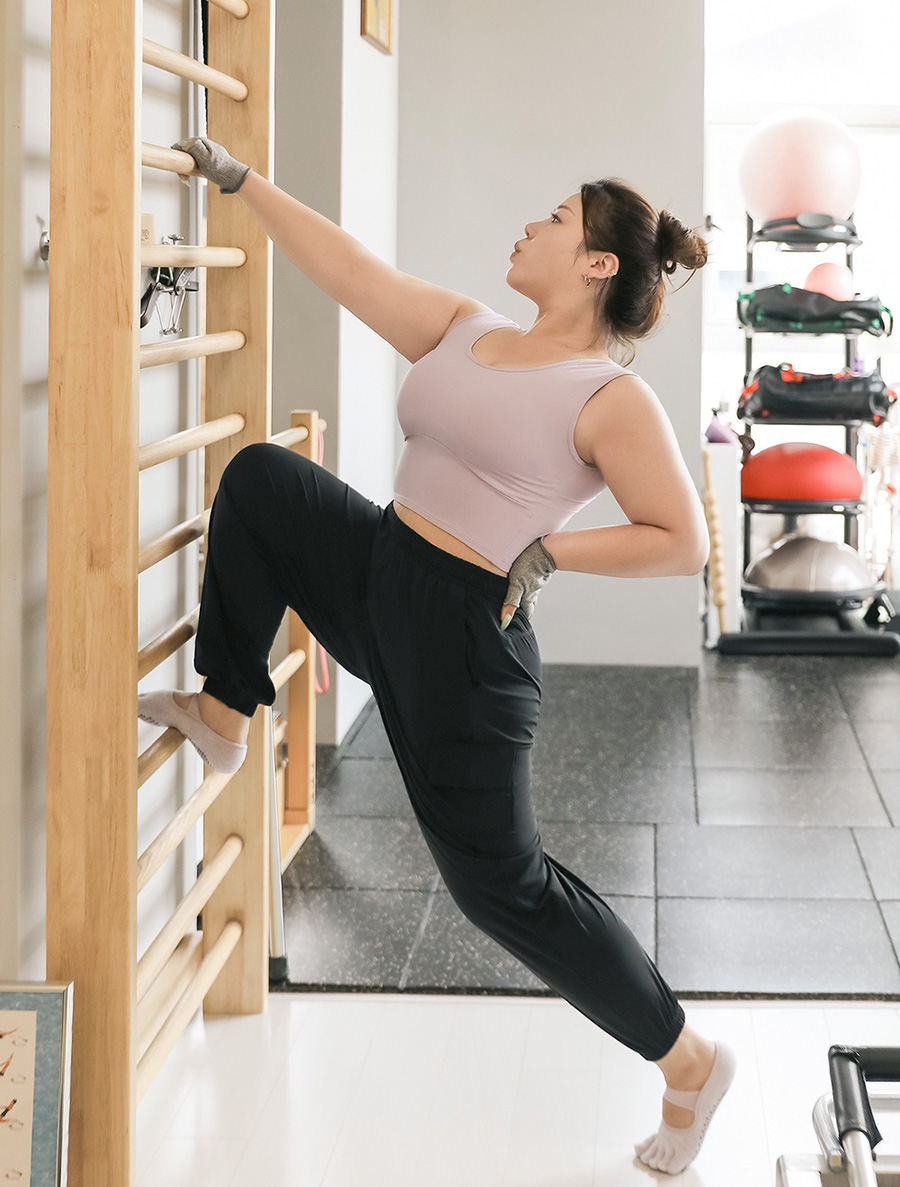 [EVELLET]オールデリーマルチフィットクールスパンジョガーパンツ