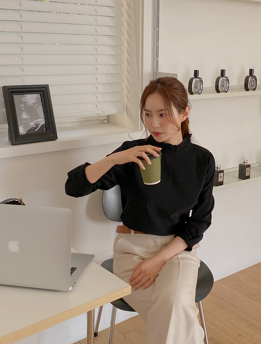 [EVELLET]ラジェビューフリルブラウス