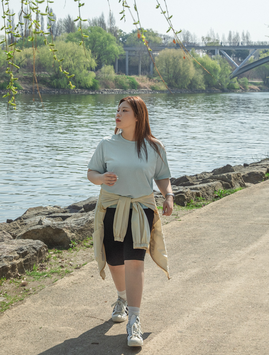 [EVELLET]ベロンティユブイカット機能性ティーシャツ