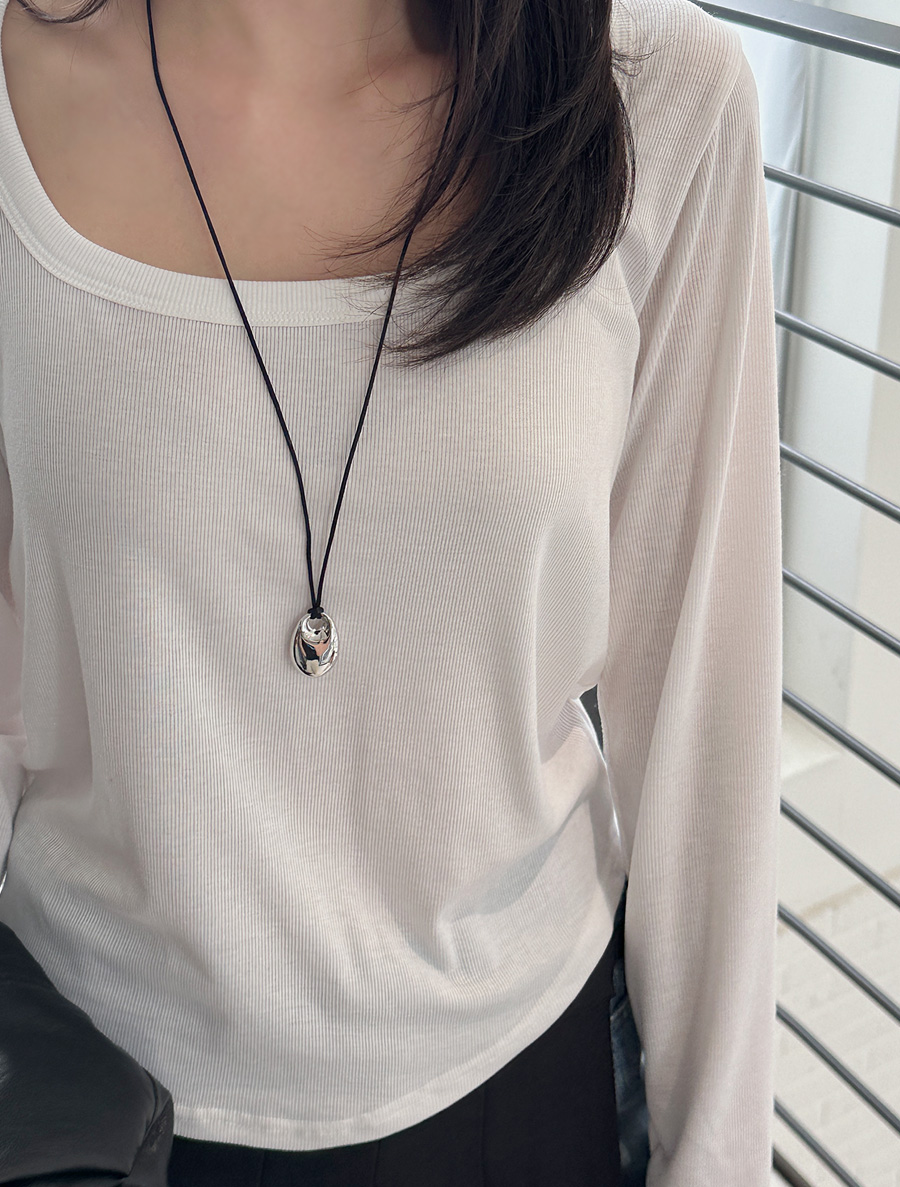 ロンビエンオブジェネックレス