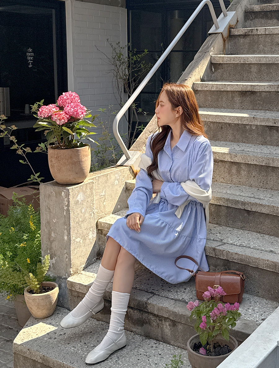 イピュアピンタックストリングカラーワンピース