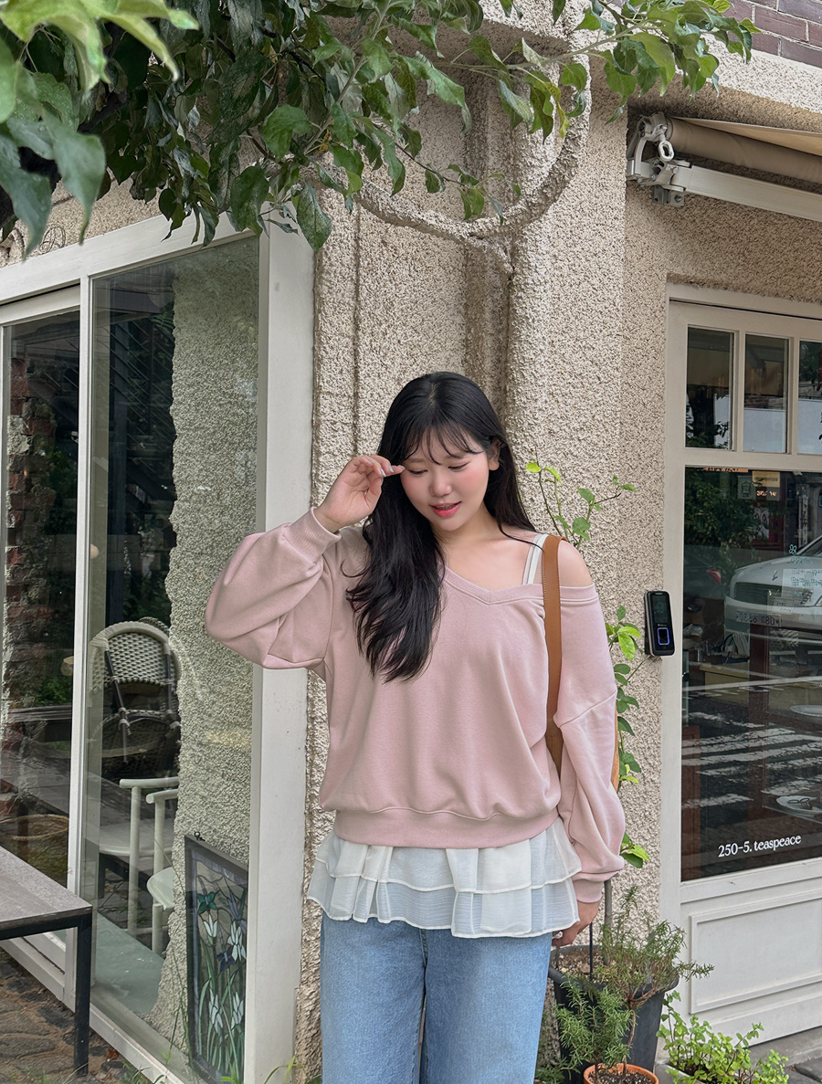 [EVELLET]デビューアディープVネックカットソー