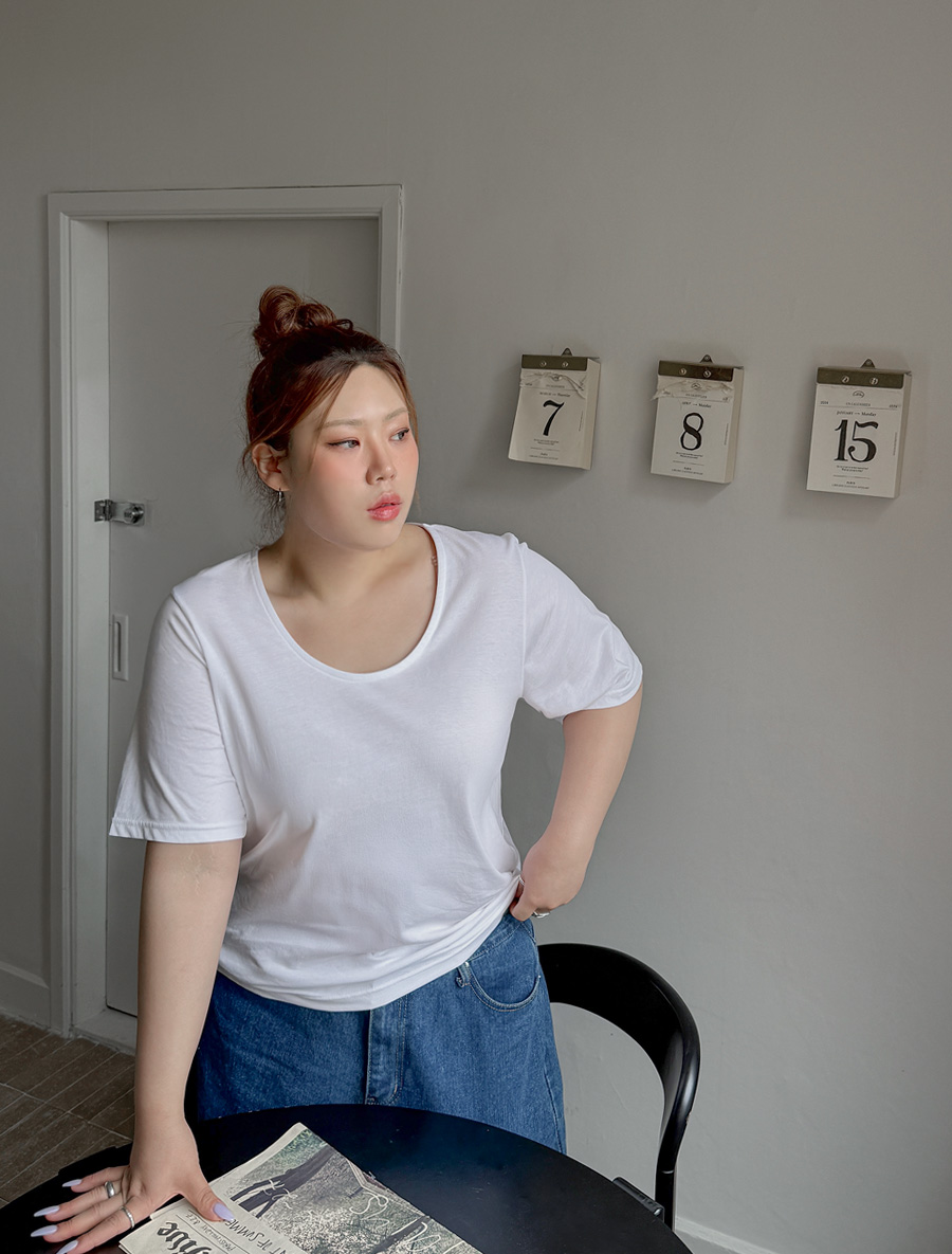 ベユティUネックベーシックティーシャツ