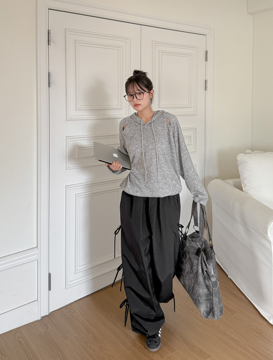 [EVELLET]ケニーズカットアウトラグランフードティーシャツ